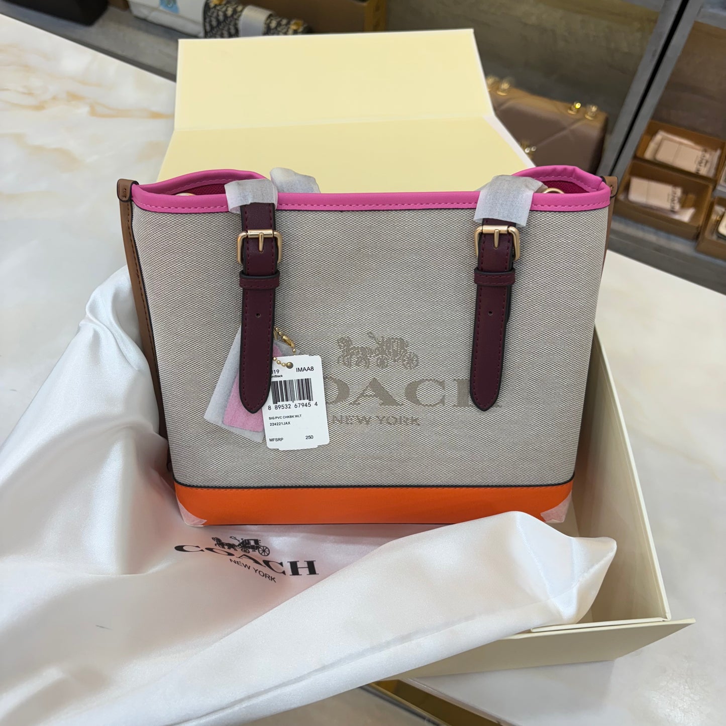 CH Ace Tote Bag 26 - Canvas (Ultra Premium)