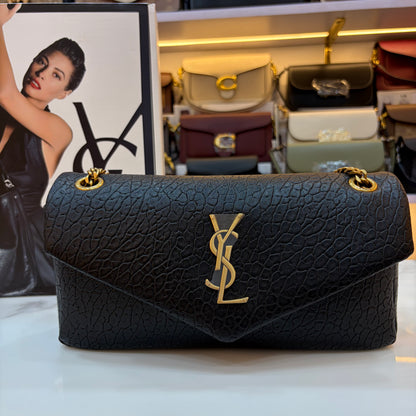YSL CALYPSO MEDIUM IN GRAINED LEATHER - BLACK