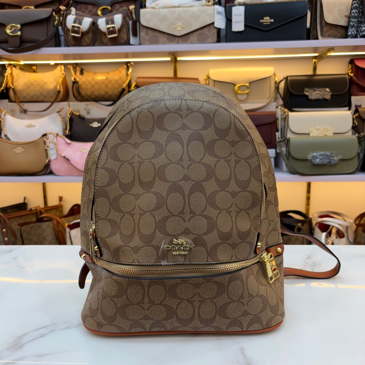 COCH BAGPACK - Tan Apricot