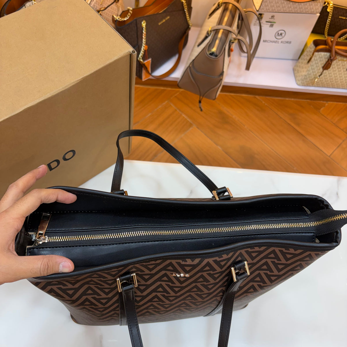 Ald Large Tote Bag - Black Brown