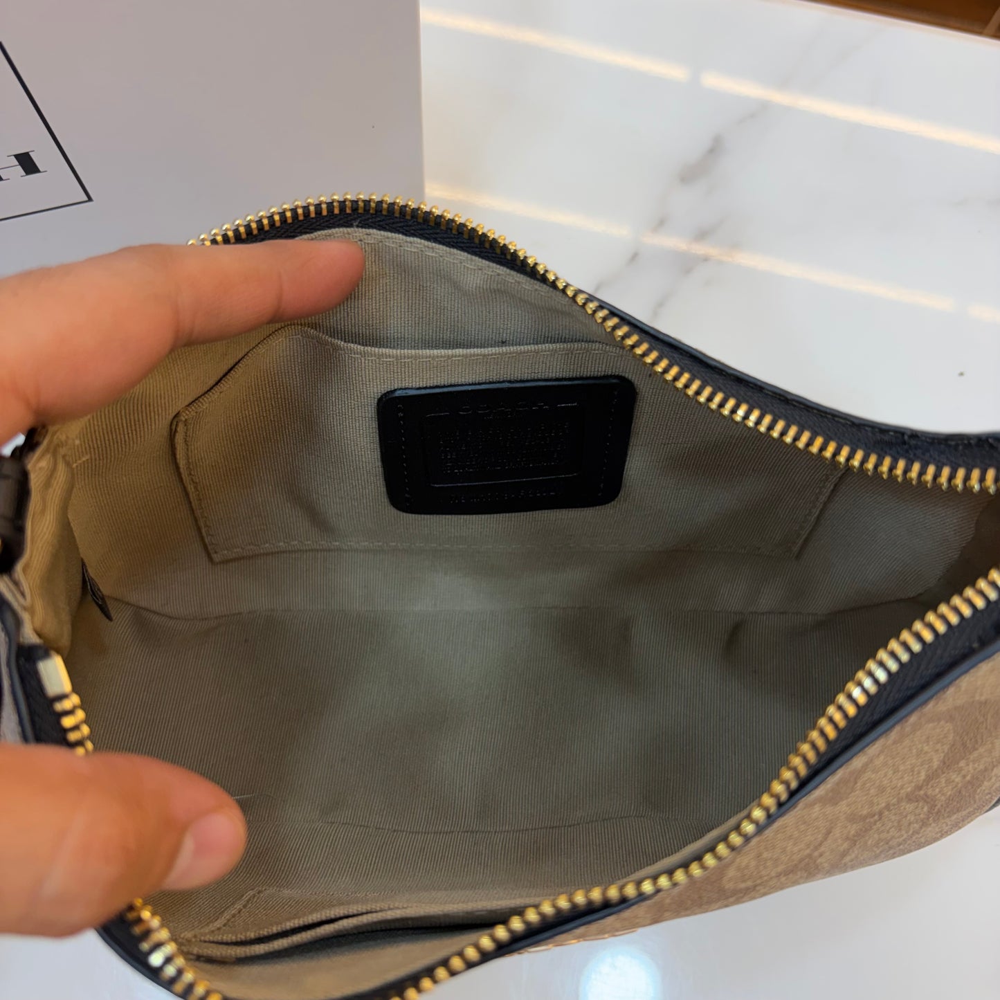 COCH TERI Sling/Shoulder Bag