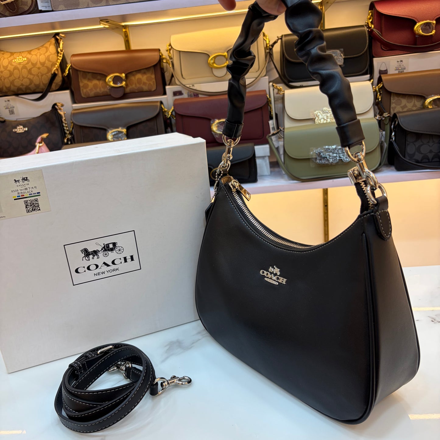 COCH TERI HOBO Shoulder/Sling Bag - Black