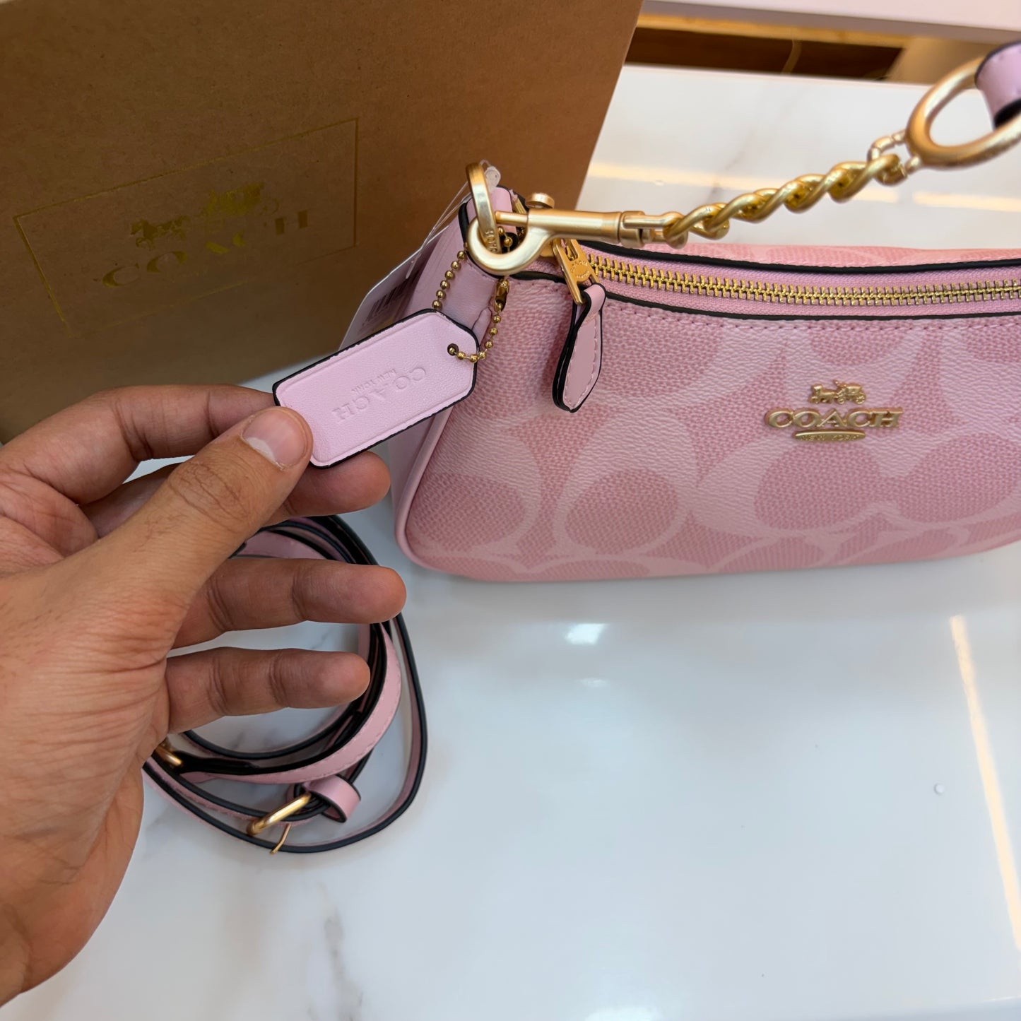 COCH TERI Sling/Shoulder Bag - Pink