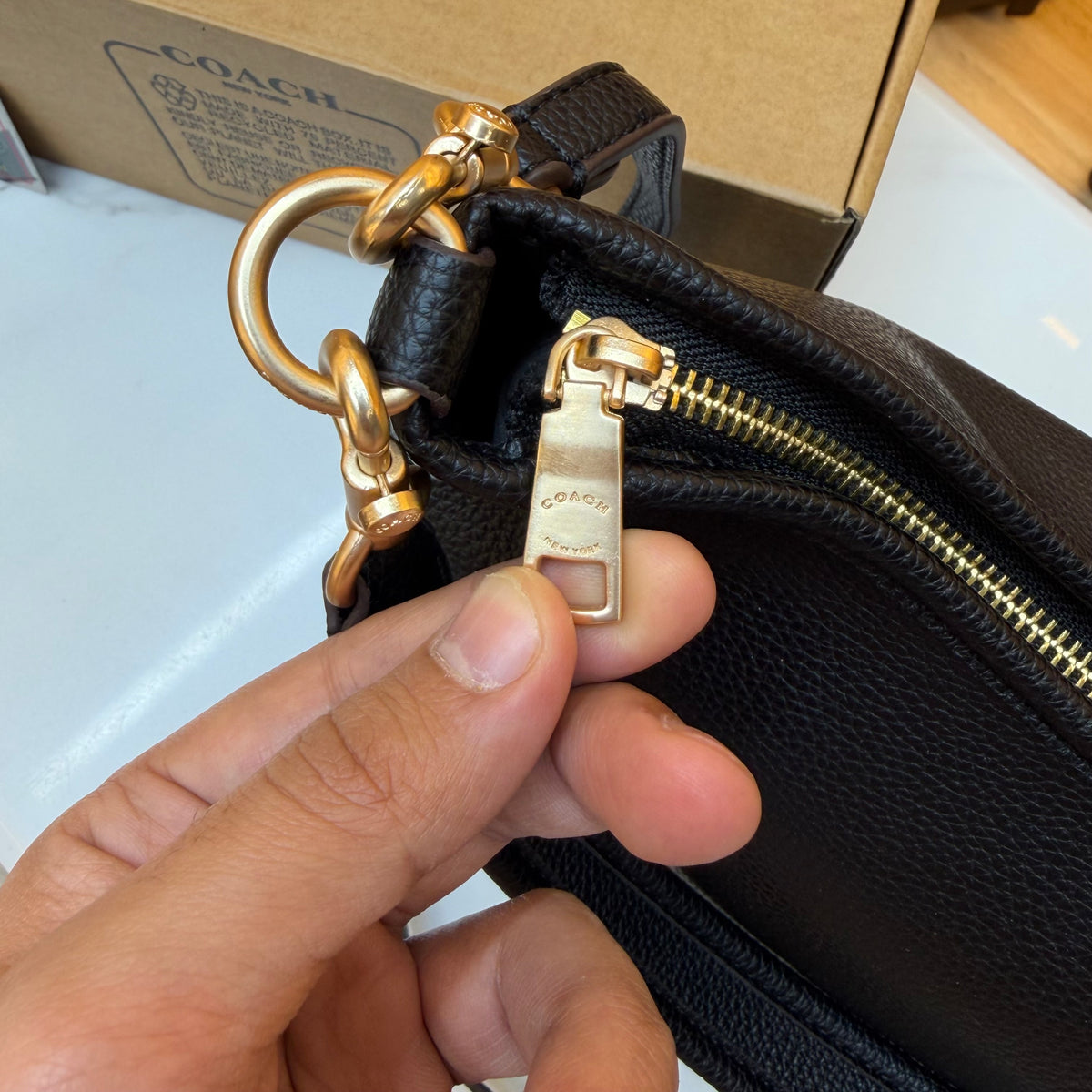 CH Laurel Shoulder Bag - Midnight Black