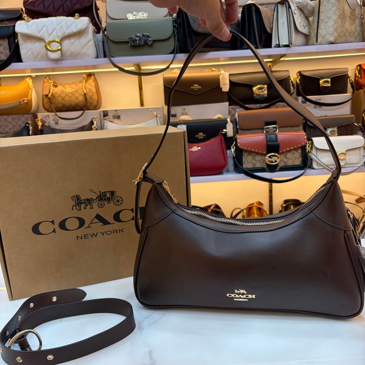 COCH ELLA Shoulder Bag - Coffee