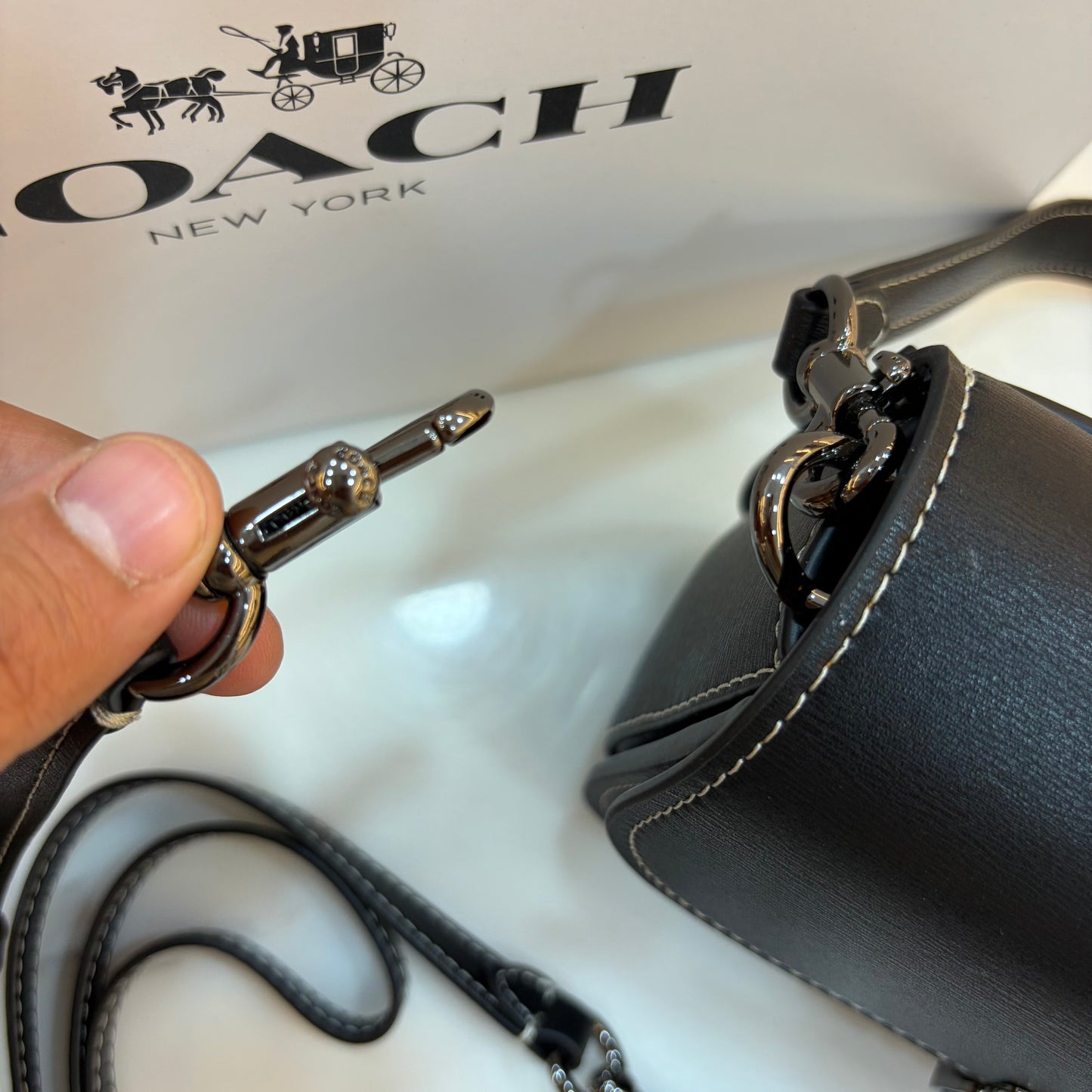COCH HARPER Shoulder/Sling Bag - Black