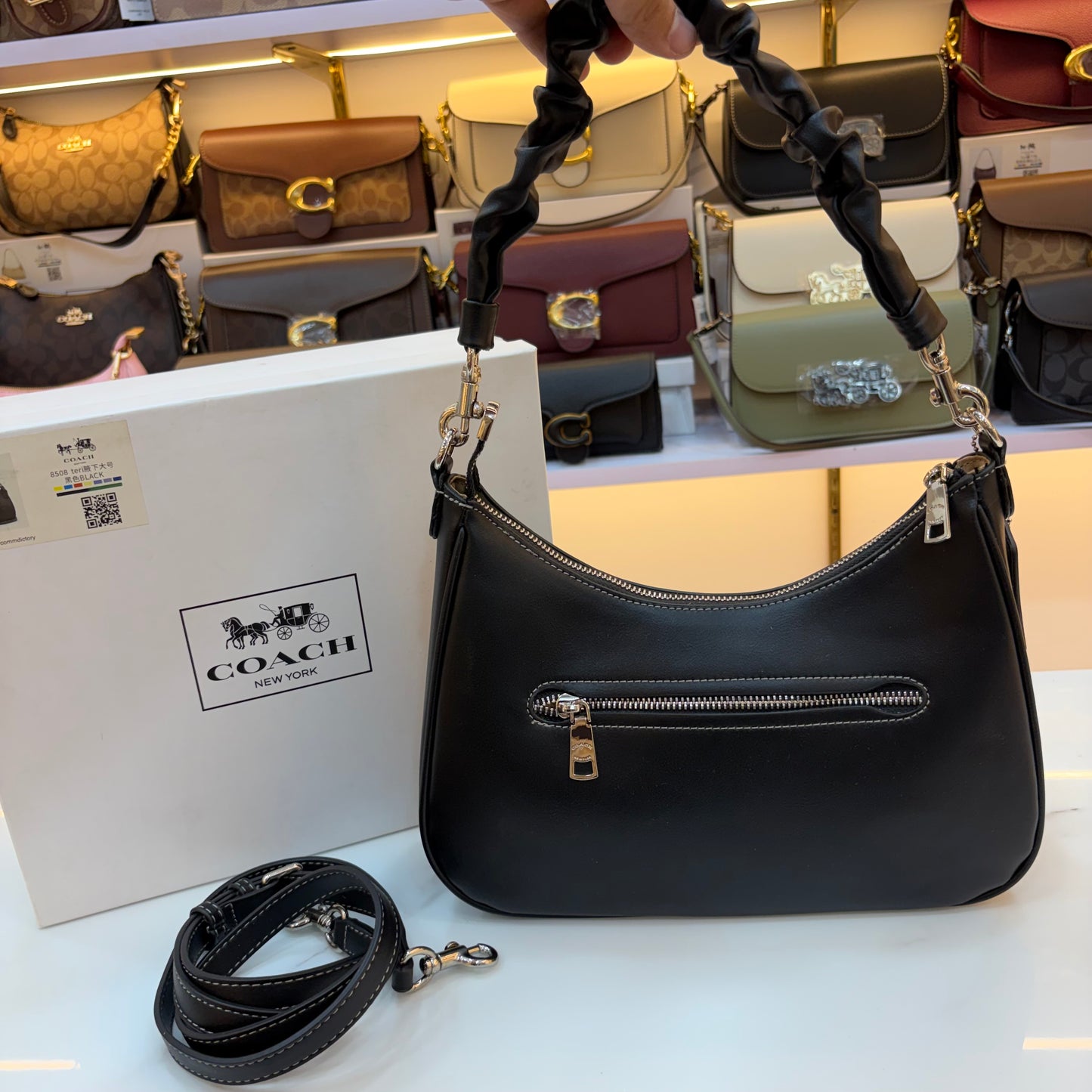 COCH TERI HOBO Shoulder/Sling Bag - Black
