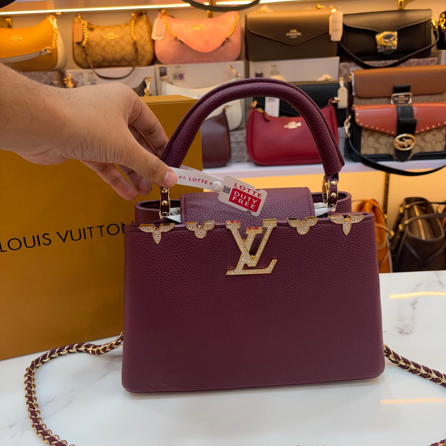 LV Cappucine - Wine