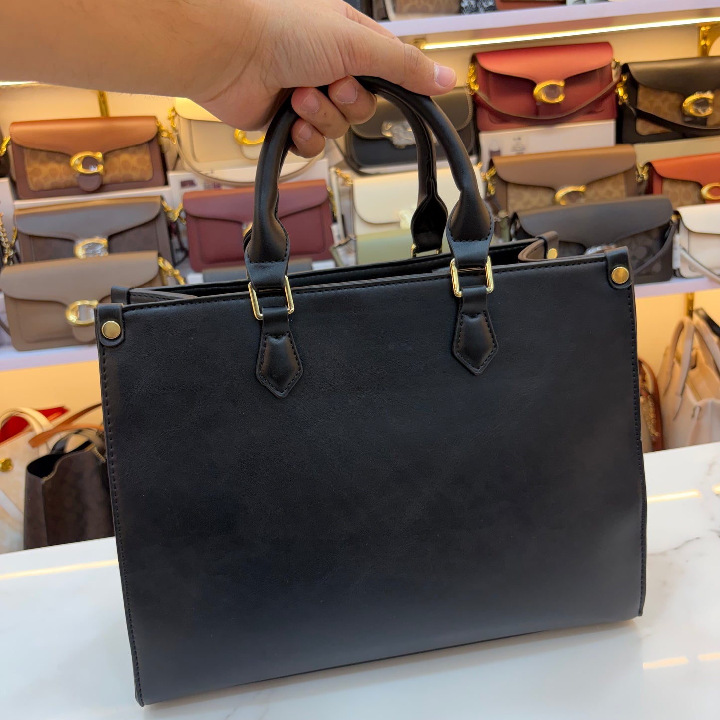 COCH MAGGIE Medium TOTE - Black