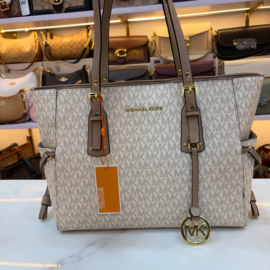MK Voyager Large Tote Bag - White & Cream