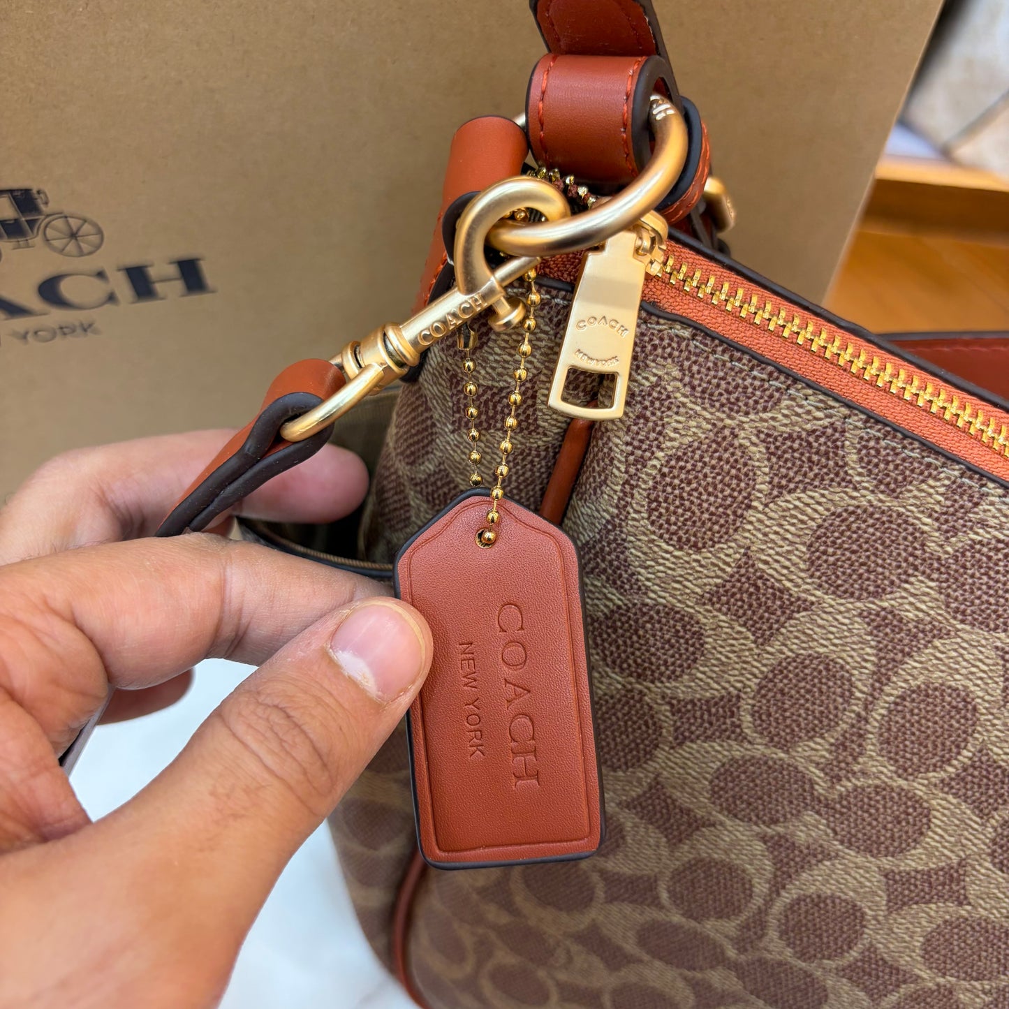COCH LAUREL Shoulder Bag - Apricot