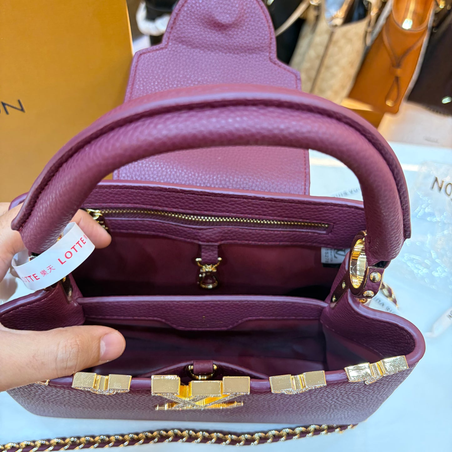 LV Cappucine - Wine