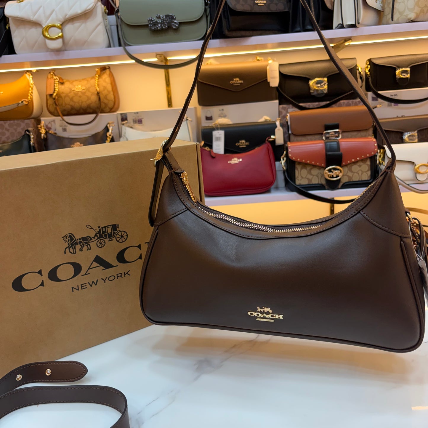 COCH ELLA Shoulder Bag - Coffee