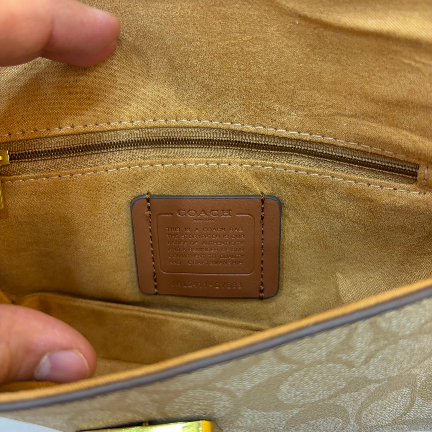 COCH JET Shoulder/Sling Bag - White Apricot