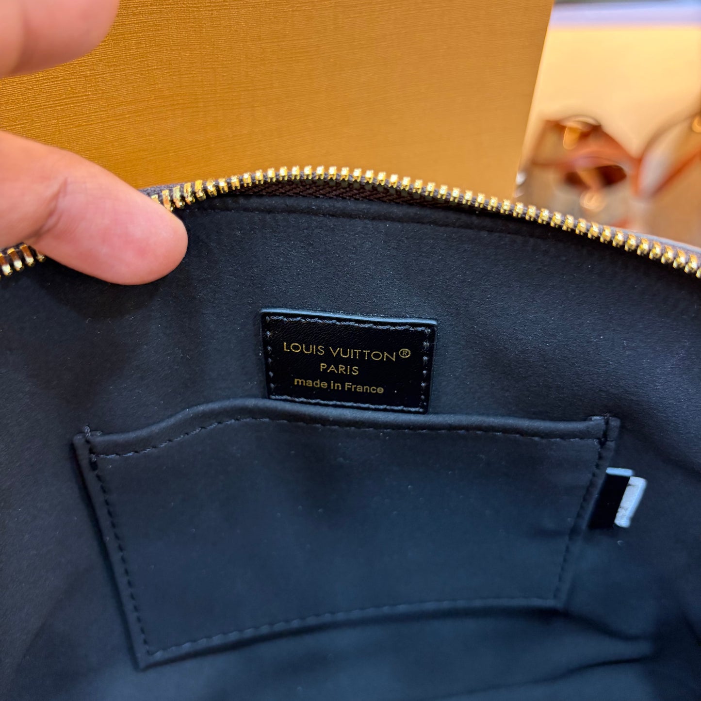 LV Alma Trunk BB