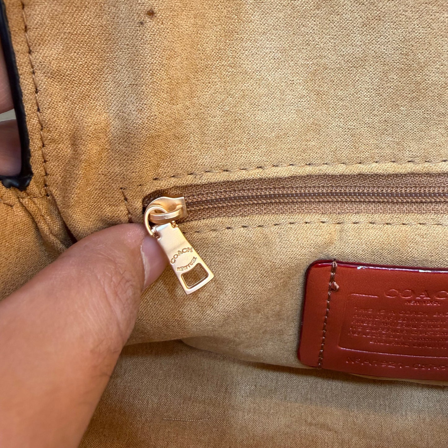 COCH Brie Sling Bag - Apricot