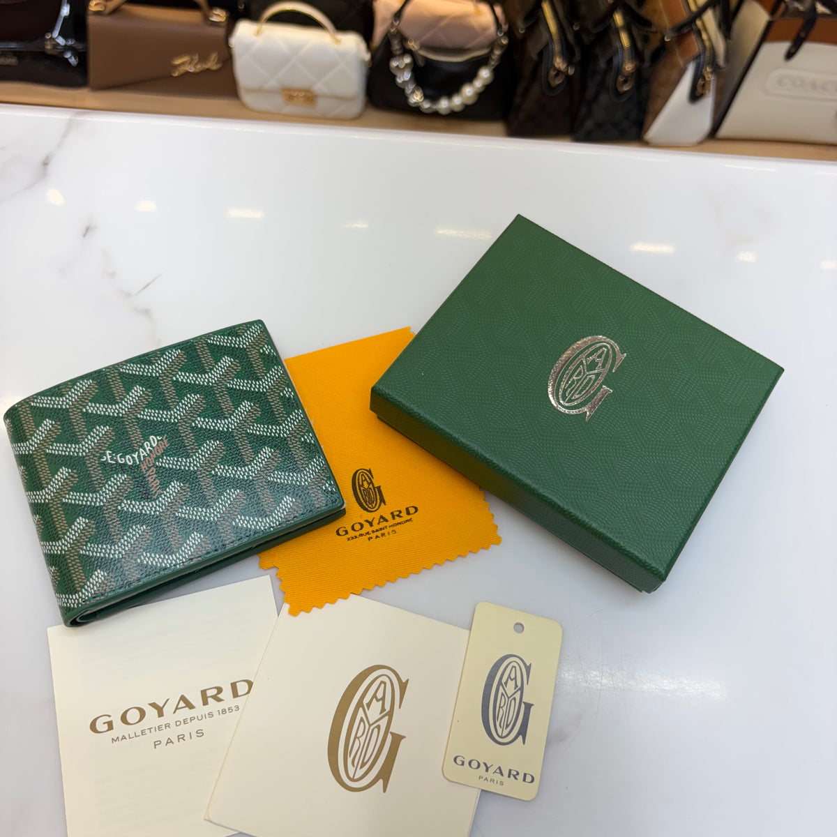 GYRD Mens Wallet - Signature Green