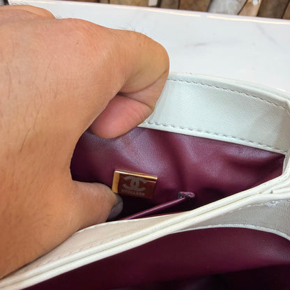 CHNL Flap Top Handle - White