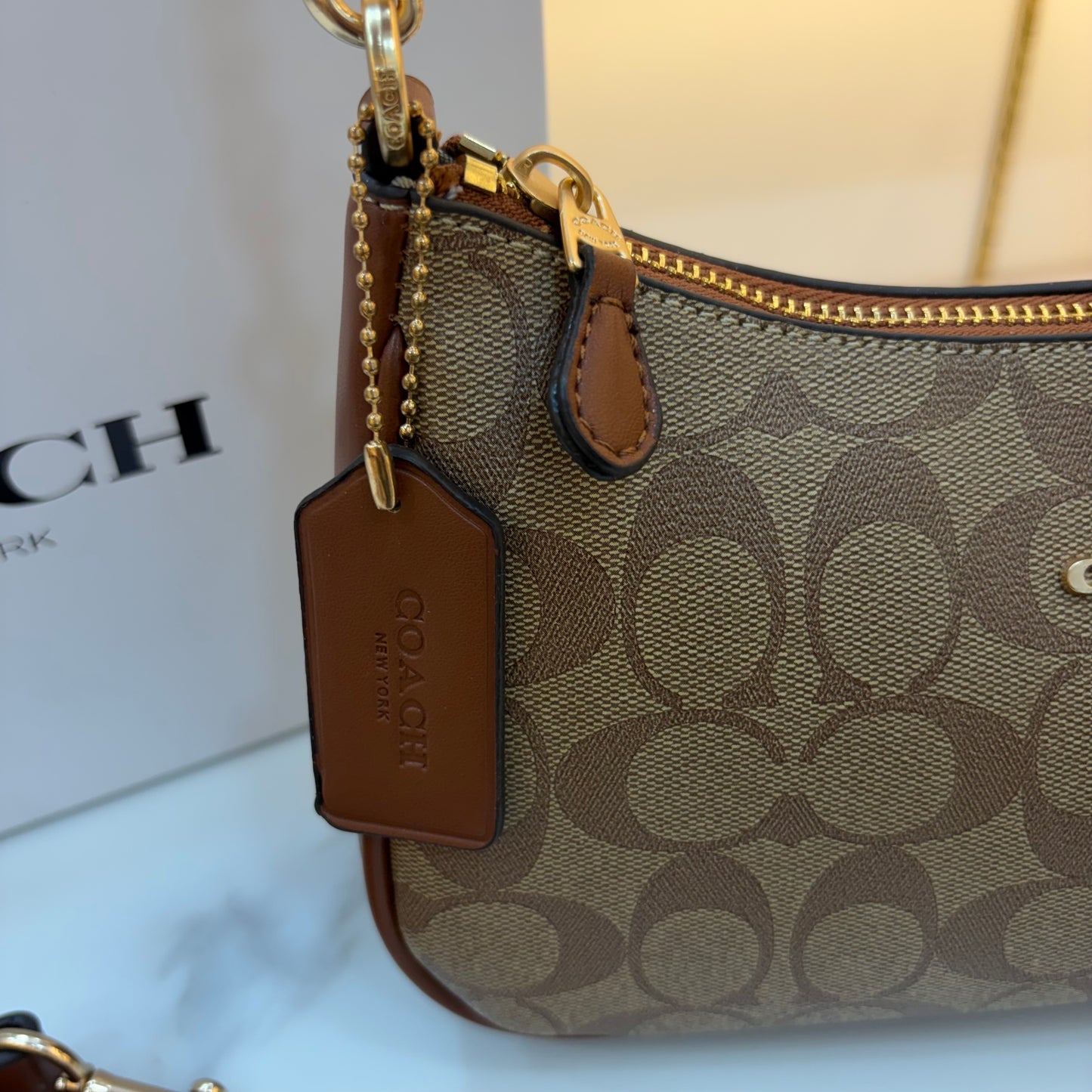 COCH TERI Sling/Shoulder Bag - Apricot