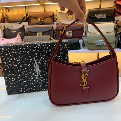 YSL LE 5 À 7 IN MATTE PATENT LEATHER Wine