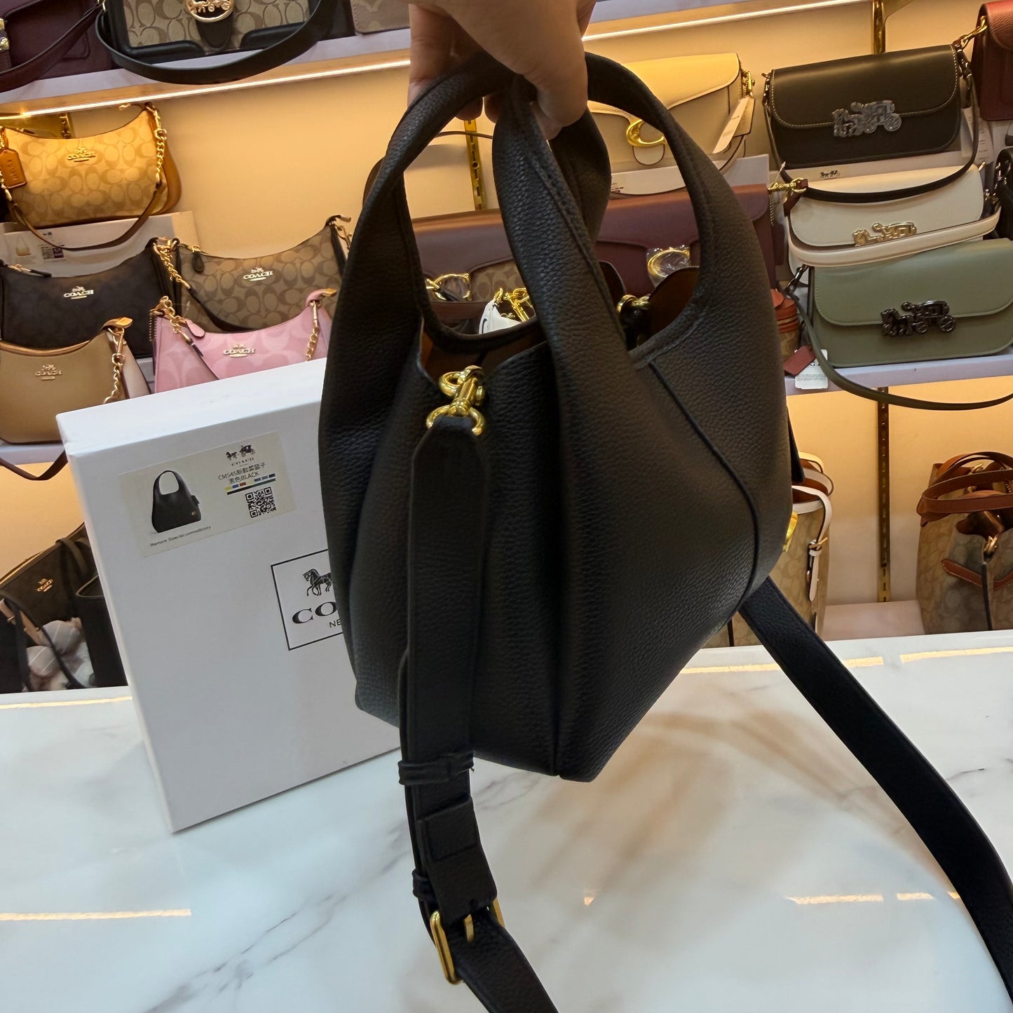 COCH LANA - Black