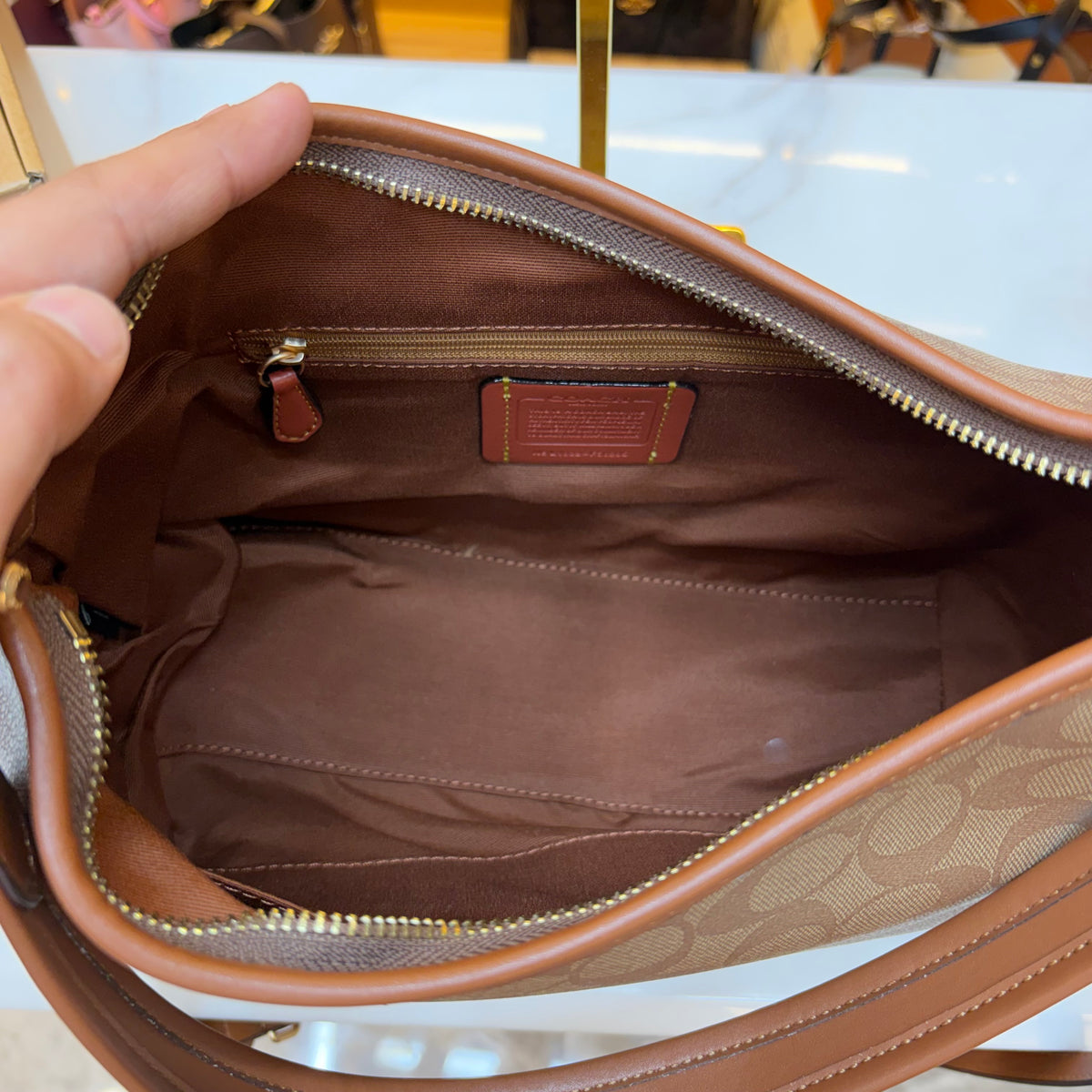CH Laurel Shoulder Bag - Signature  Apricot