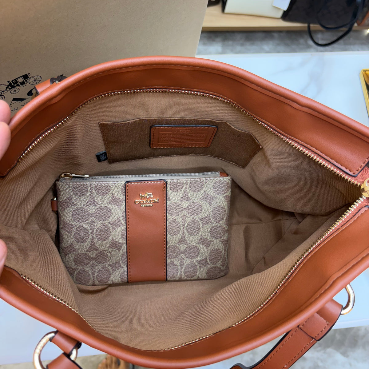 Coch Premium Tote With Wallet - Signature Colour