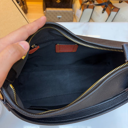 CH Laurel Shoulder Bag - Midnight Black