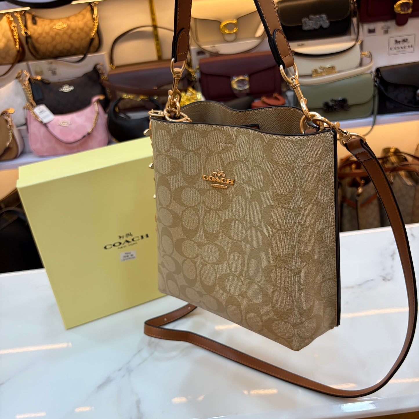 COCH Mollie Bucket Bag 22 - Light Apricot