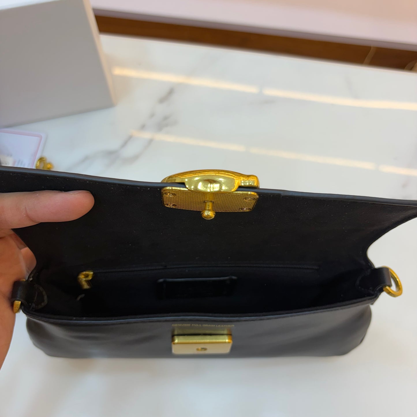 COCH JET Shoulder/Sling Bag - Black