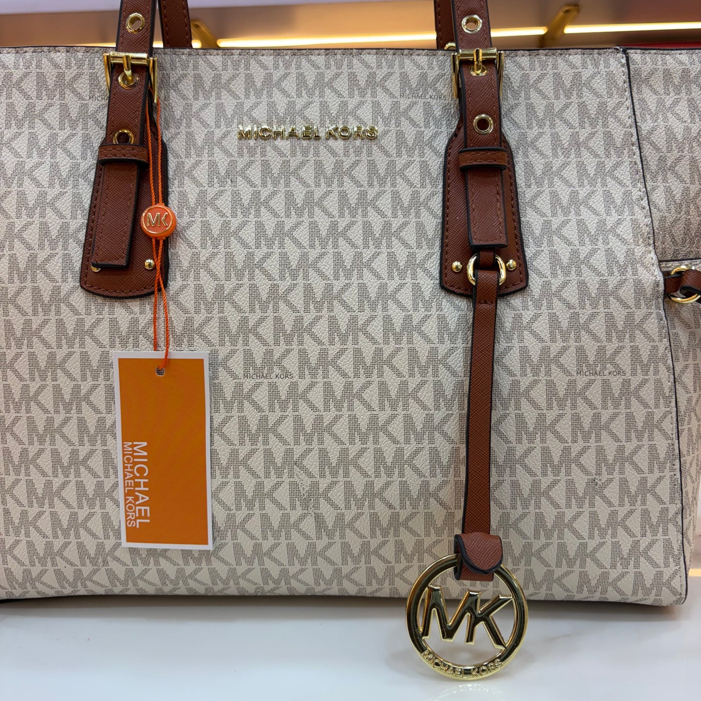 MK Voyager Large Tote Bag - White & Tan