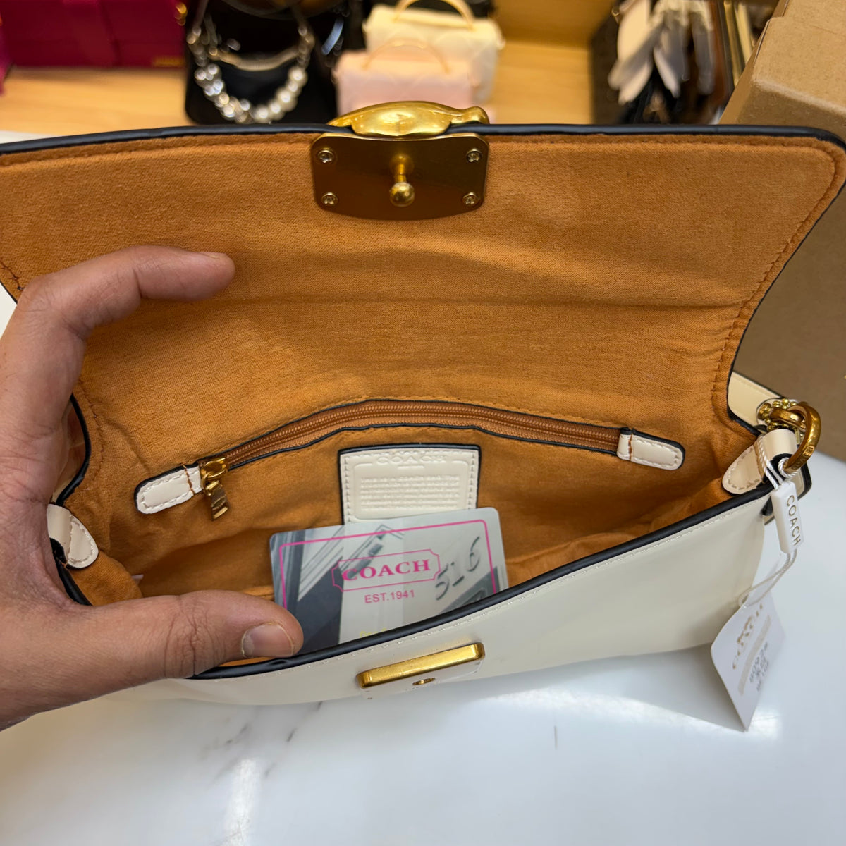 Coch Jet Shoulder/Crossbody Bag - Cream
