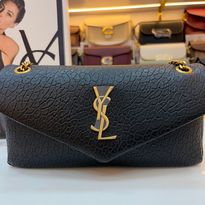 YSL CALYPSO MEDIUM IN GRAINED LEATHER - BLACK