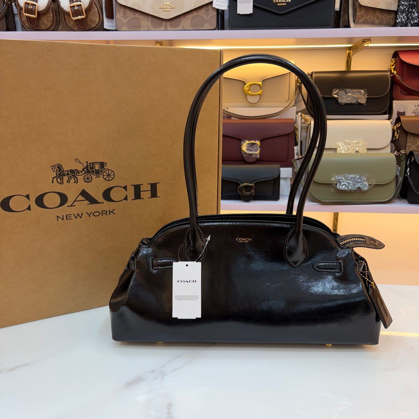COCH Empire Carryall 34 Shoulder Bag - Black
