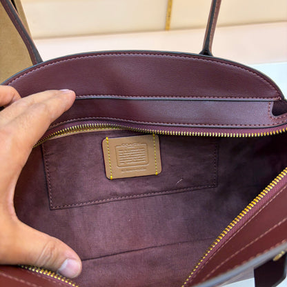 COCH Empire Carryall 34 Shoulder Bag - Wine