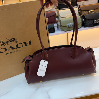 COCH Empire Carryall 34 Shoulder Bag - Wine