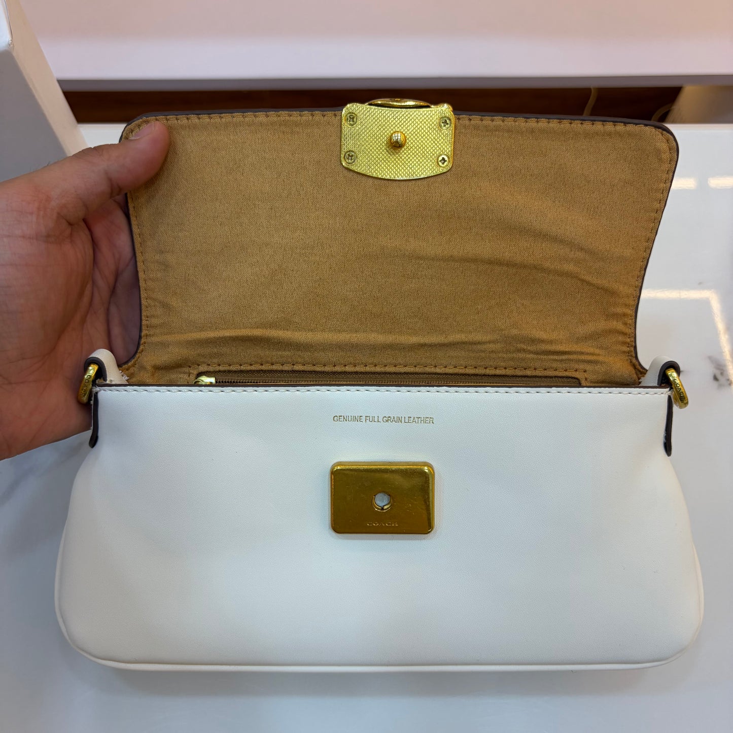 COCH JET Shoulder/Sling Bag - White