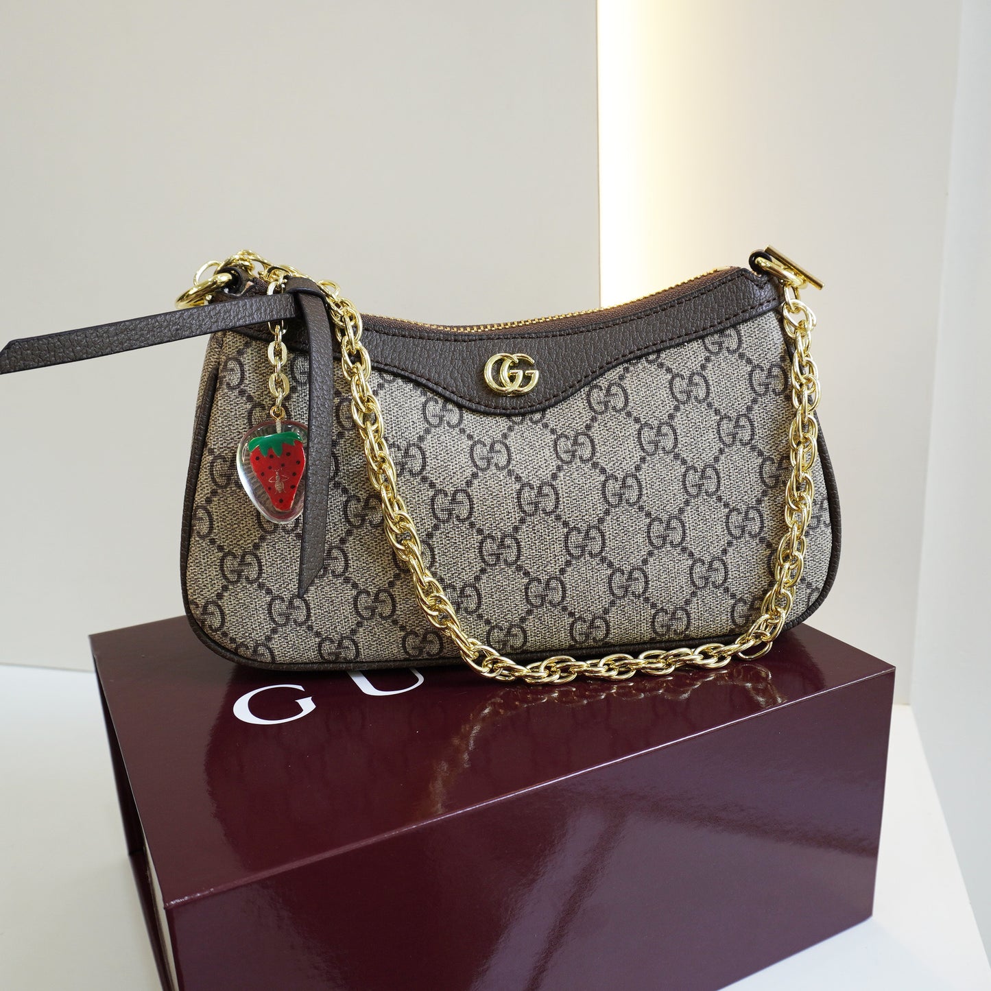 GG Strawberry Sling - Ultra Premium Double Box