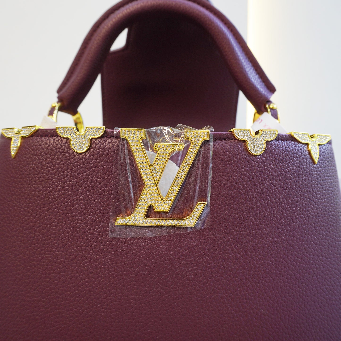 LV01 - Capcn Satchel Bag - Wine (Utra Premium Double Box)