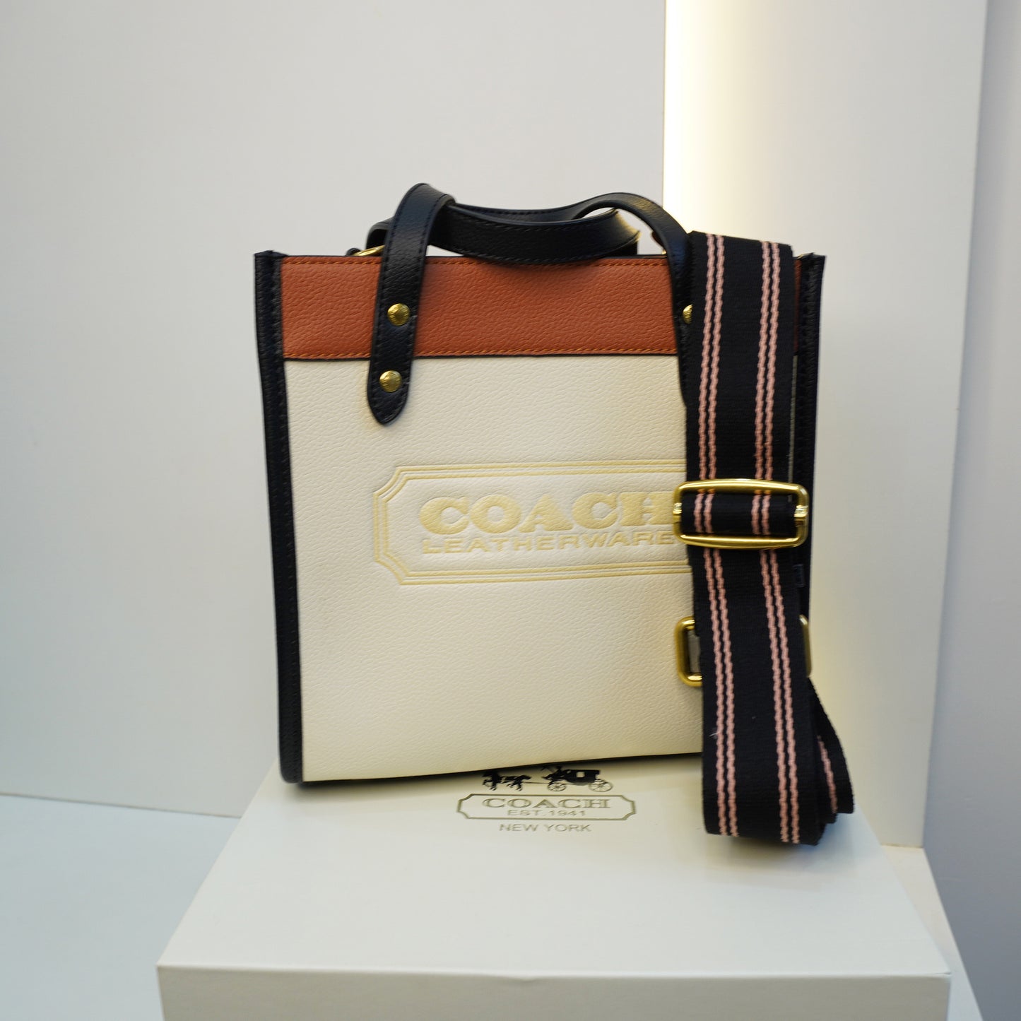 CH Leatherware Bag - Medium (Ultra Premium Double Box)