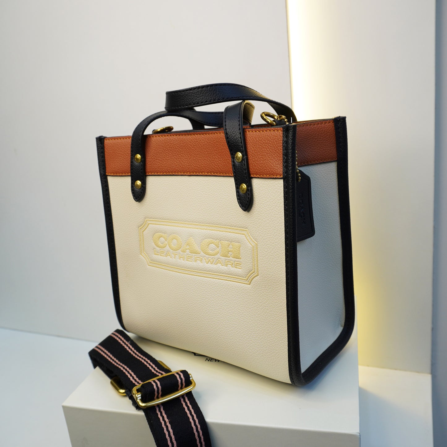 CH Leatherware Bag - Medium (Ultra Premium Double Box)