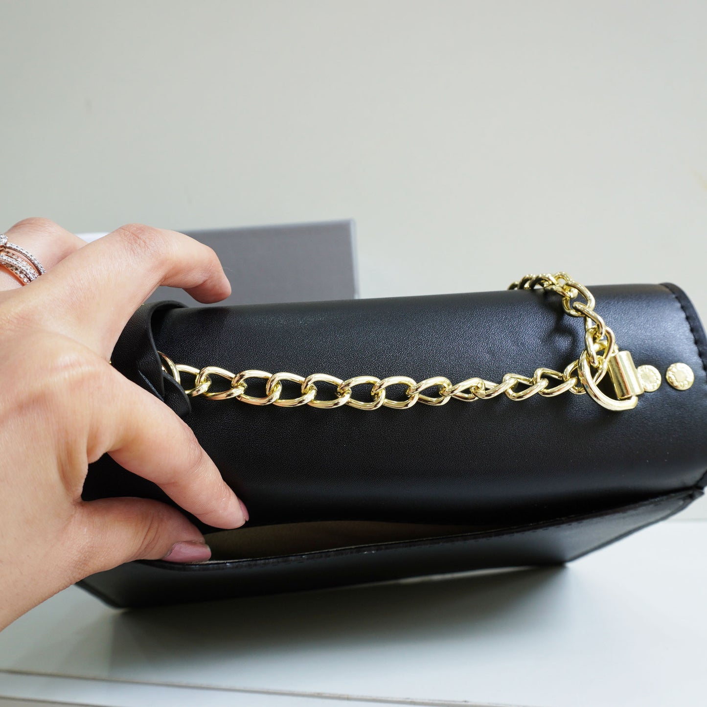 CH09 Flap Sling Bag - Black Apricot (Double Box)