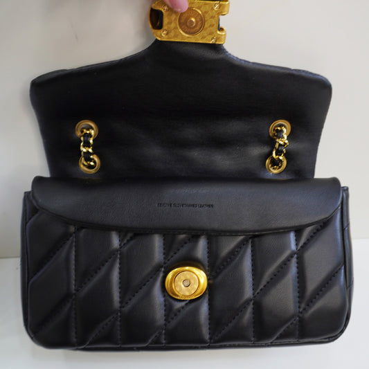 CH33 Quilted Tabby - Black