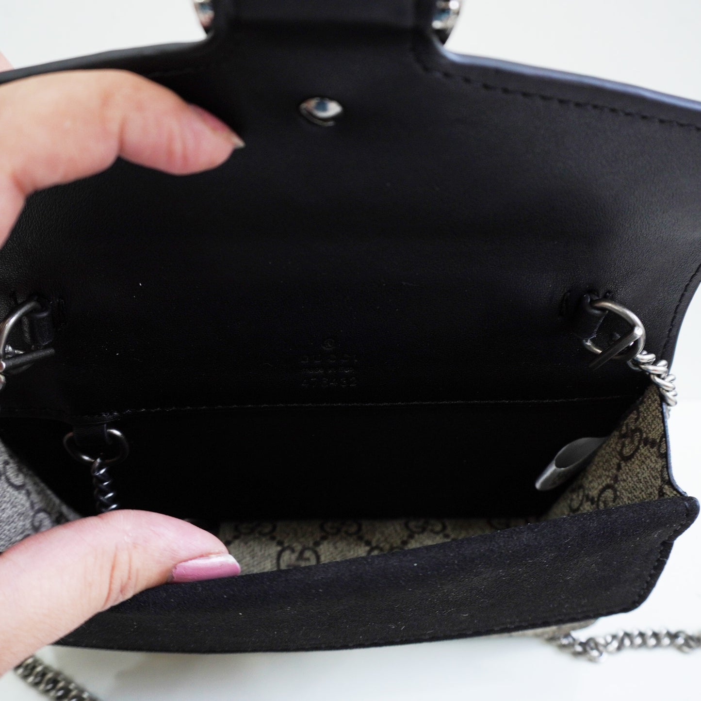 GG01 - Mini Chain Bag with Sculpted Buckle - Signature Black Colour