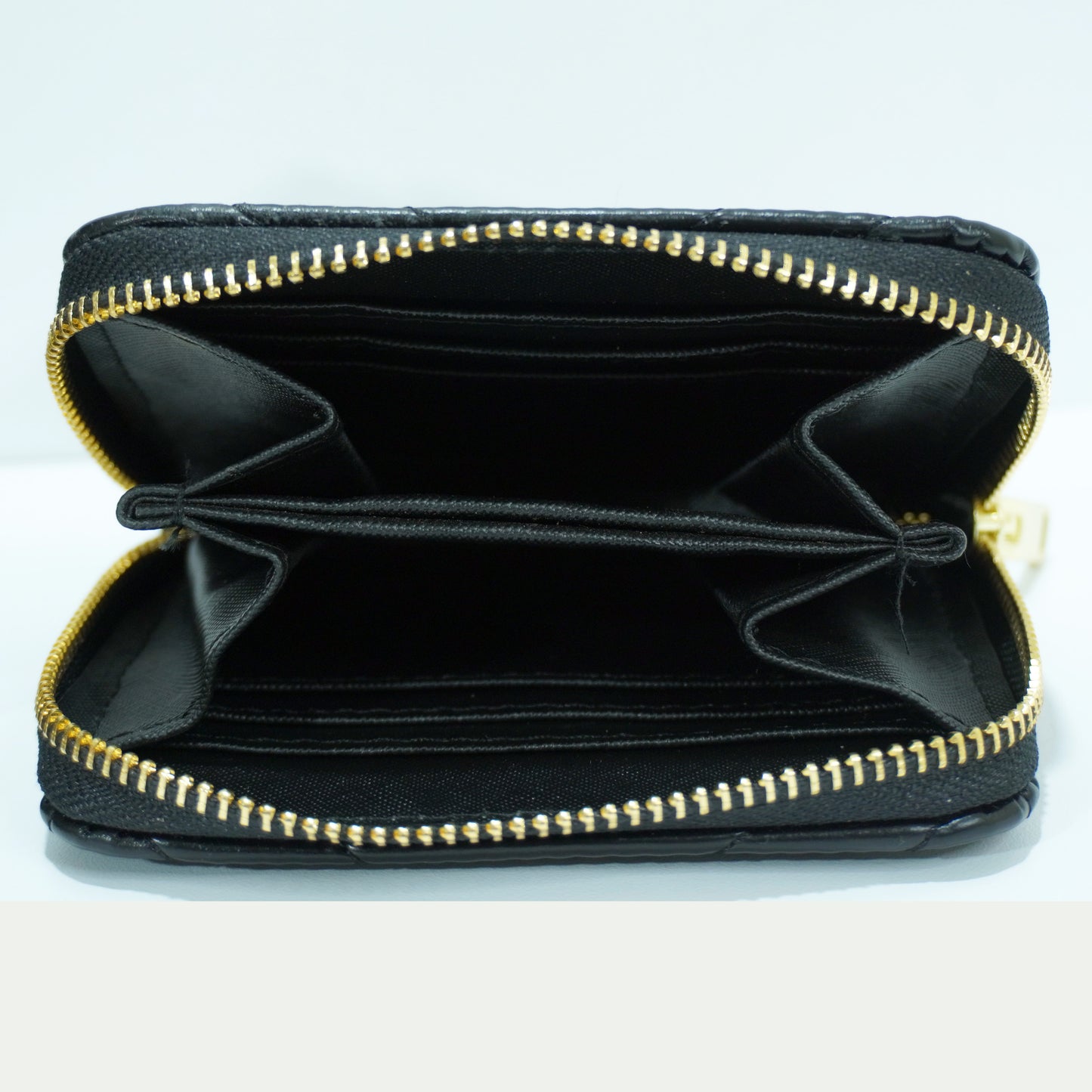 YS55 - Mini Wallet (Quilted Black)