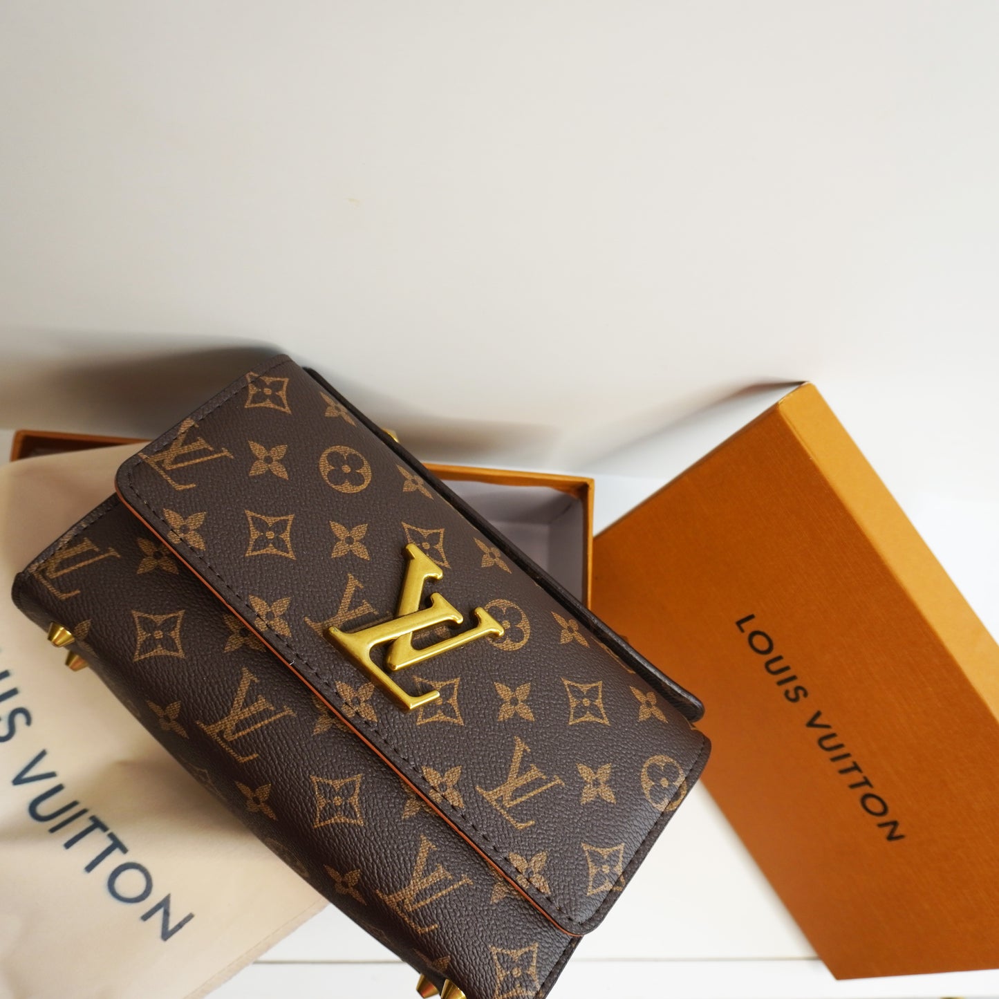 LV29 Sling Bag - Coffee Monogram