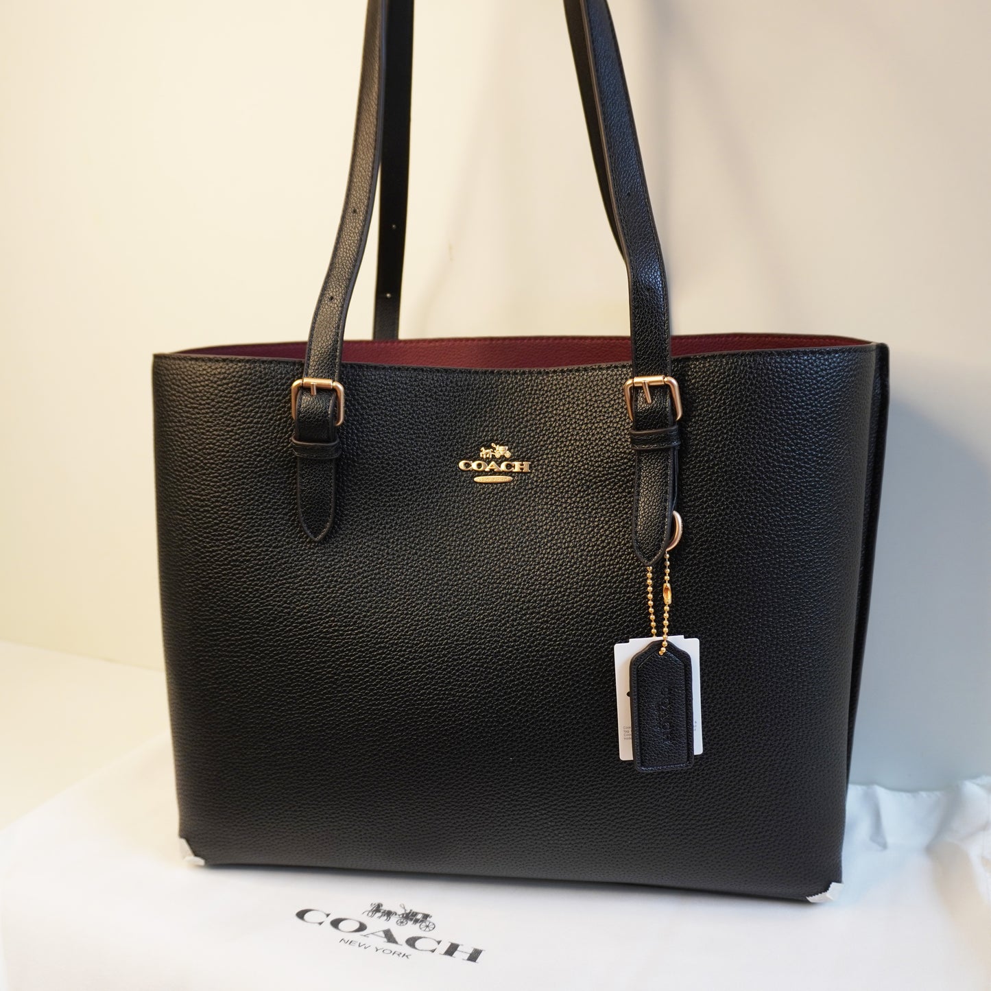 CH 3 Partition Ultra Premium Tote With Box - Black