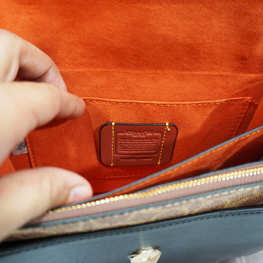 CH88 Klare - Sling/Shoulder Bag - Apricot Black