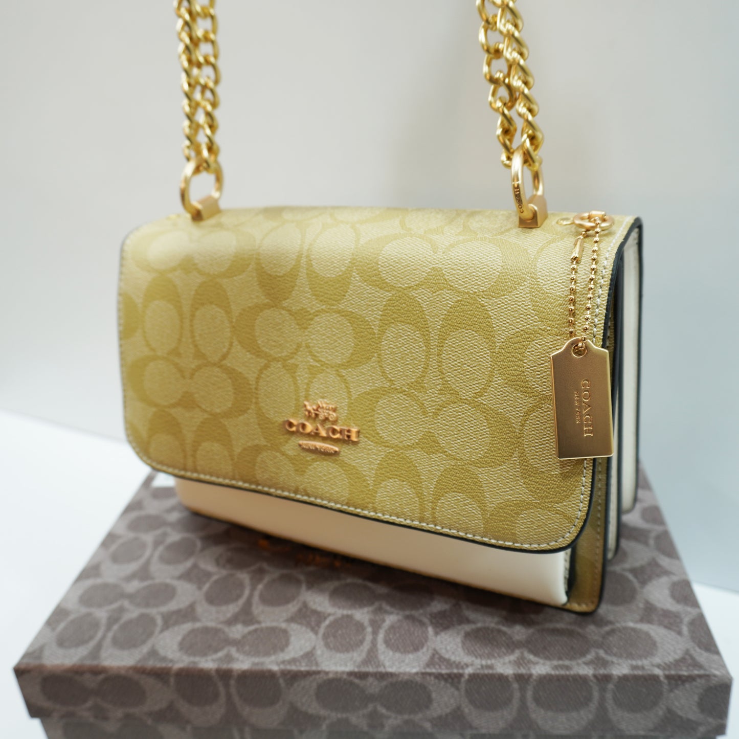 CH55 Klare Shoulder/Sling Bag - Apricot white