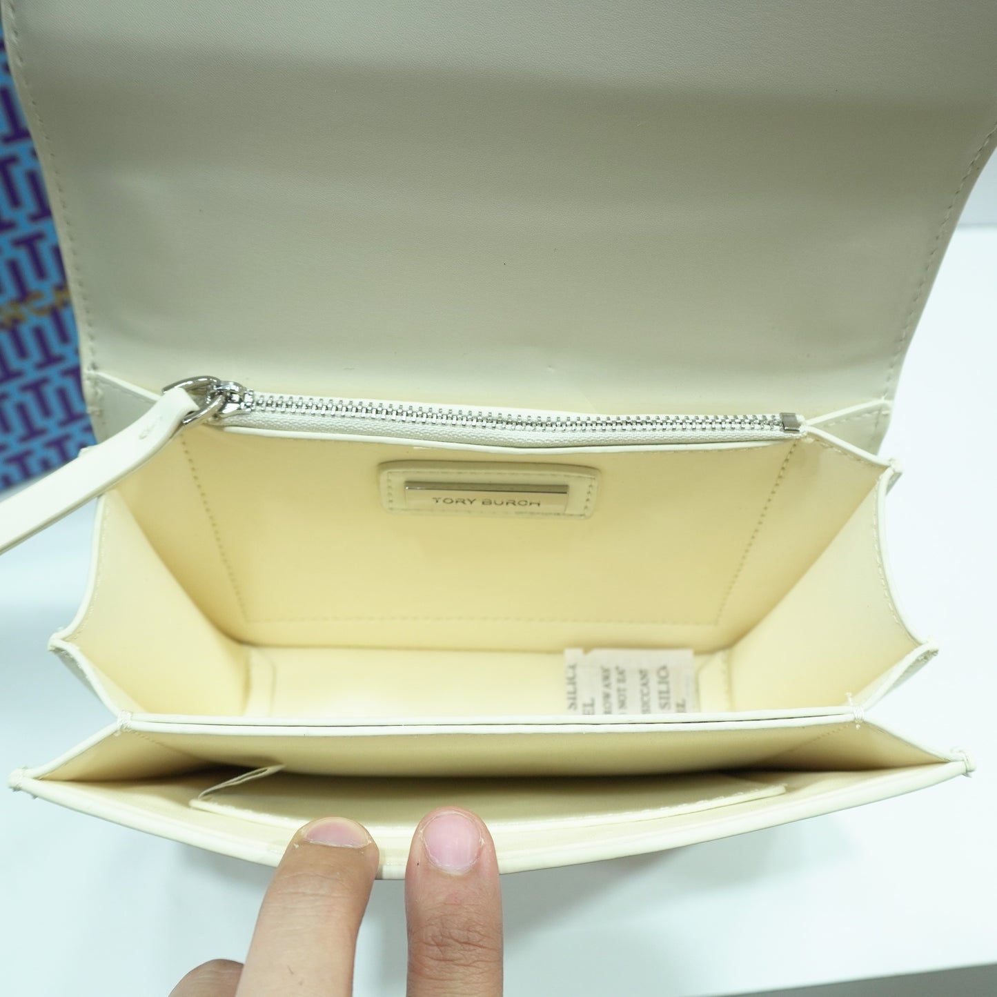 TB99 ELNR Shoulder/Sling Bag - White